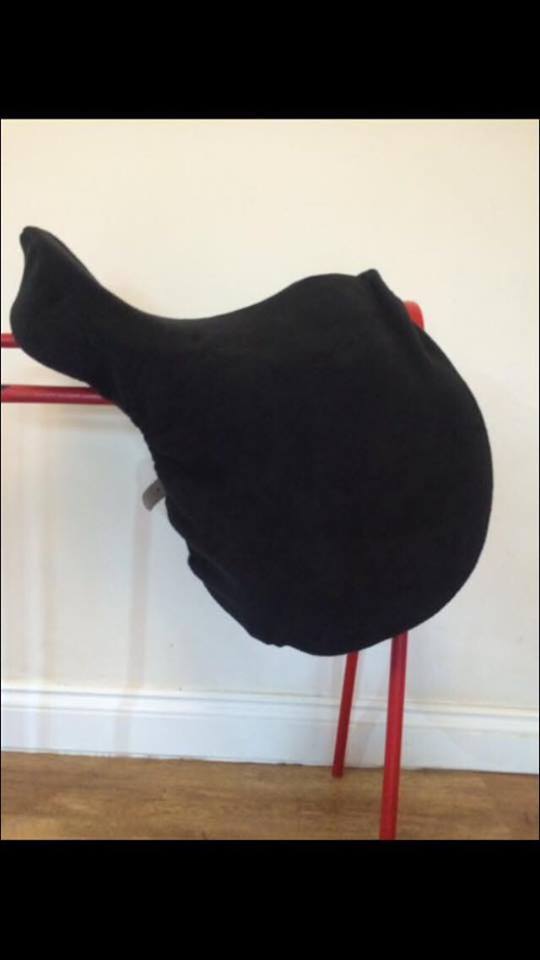 Bespoke Fleece Saddle Cover - Black