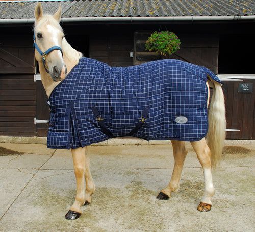 Rhinegold ‘Denver’ Lightweight Stable Quilt